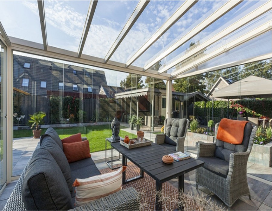 Know The Pros And Cons Of Glass Roofing